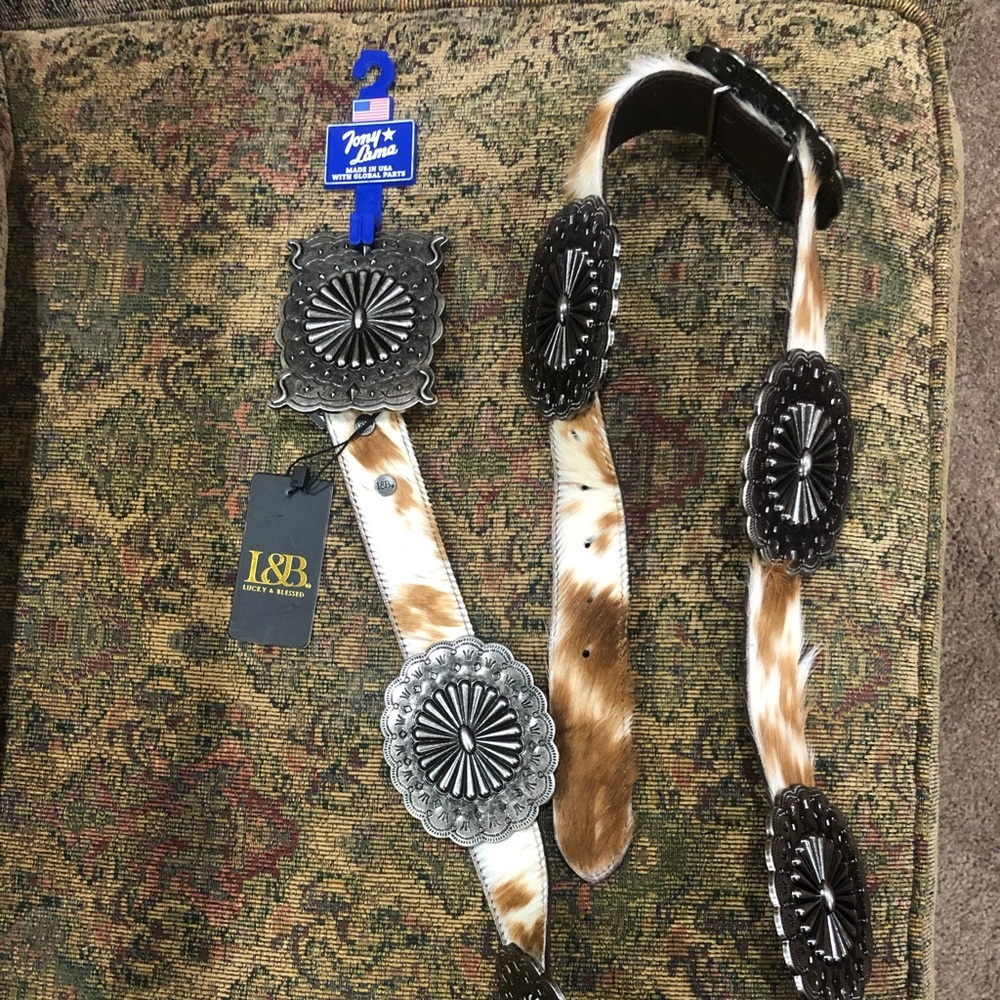 Tony lama cowhide concho belt